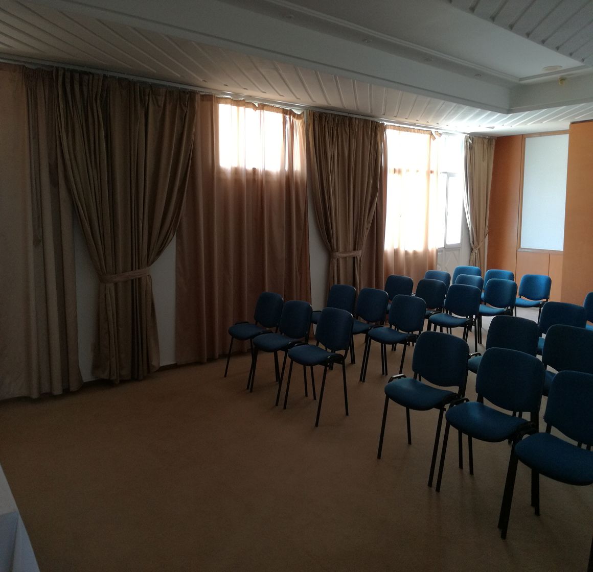 conférence séminaire mariage congrès  festival soirée scène 