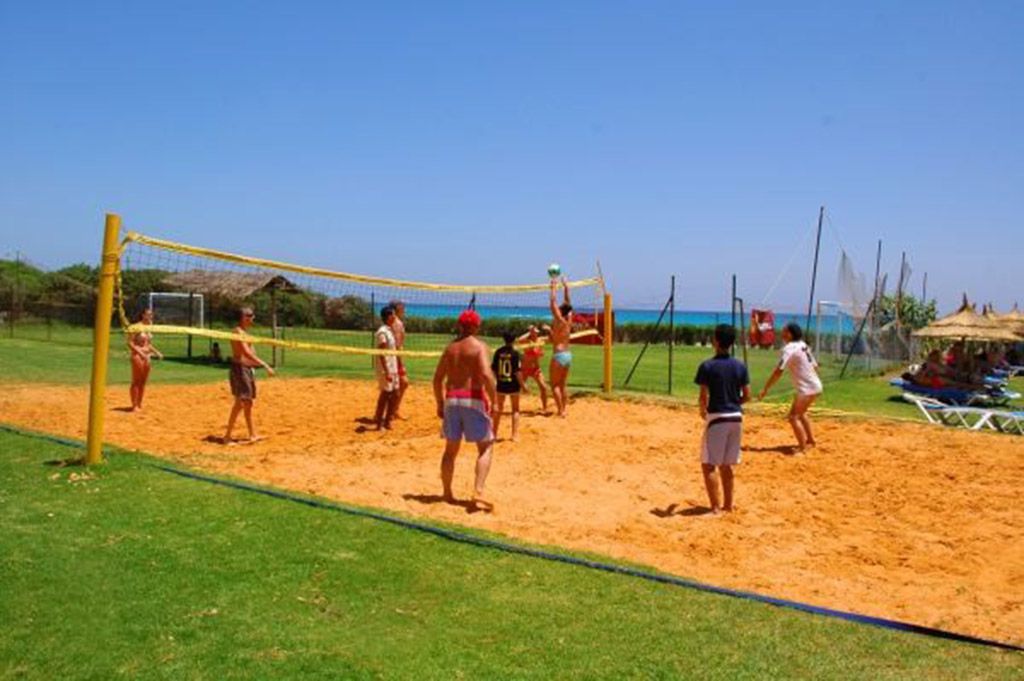 Hotel nour palace & thalasso mahdia Golf activité animation piscine mahdia palace tunisie séjour loisirs entertainement plage mer voyage vacances hébergement réservation booking thalasso spa bien être relax ambiance familiale 