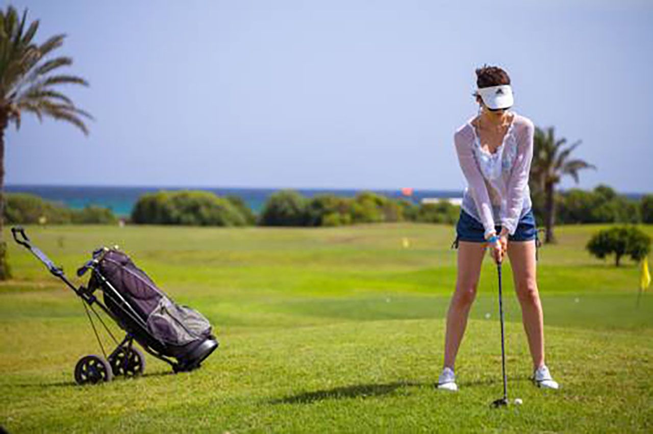 Golf activité animation piscine mahdia palace tunisie séjour loisirs entertainement plage mer voyage vacances hébergement réservation booking thalasso spa bien être relax ambiance familiale 