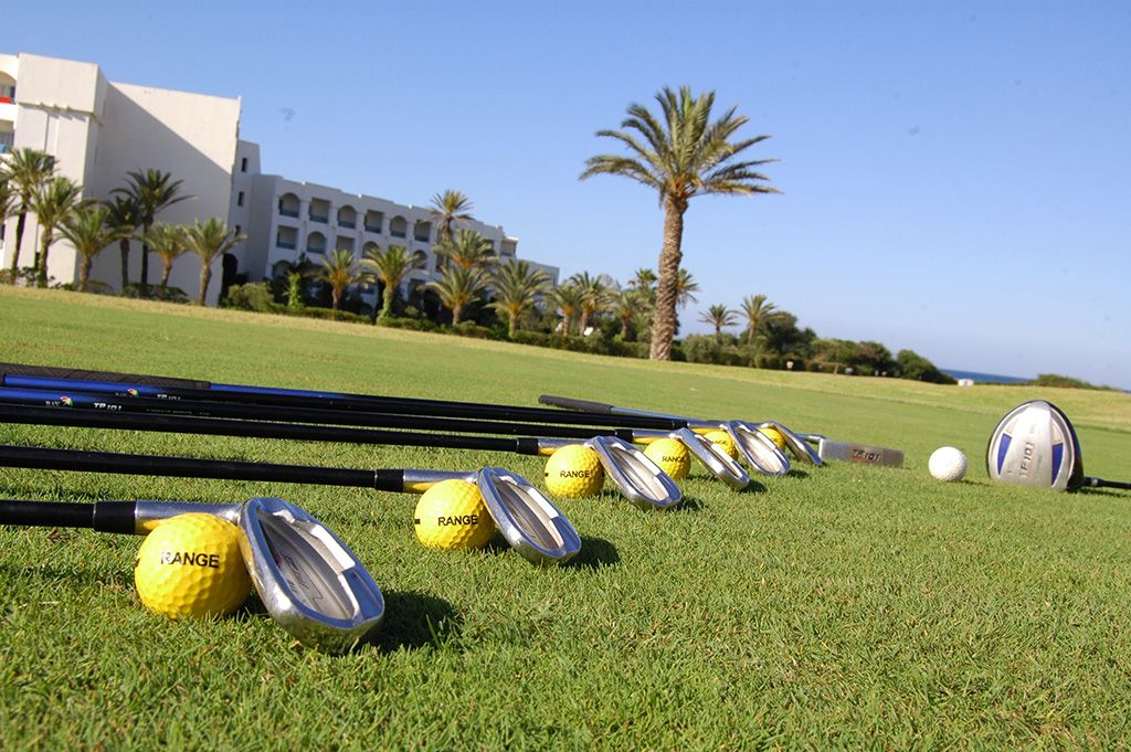 Golf activité animation piscine mahdia palace tunisie séjour loisirs entertainement plage mer voyage vacances hébergement réservation booking thalasso spa bien être relax ambiance familiale 