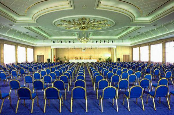 Golf activité animation piscine mahdia palace tunisie séjour loisirs entertainement plage mer voyage vacances hébergement réservation booking thalasso spa bien être relax ambiance familiale 