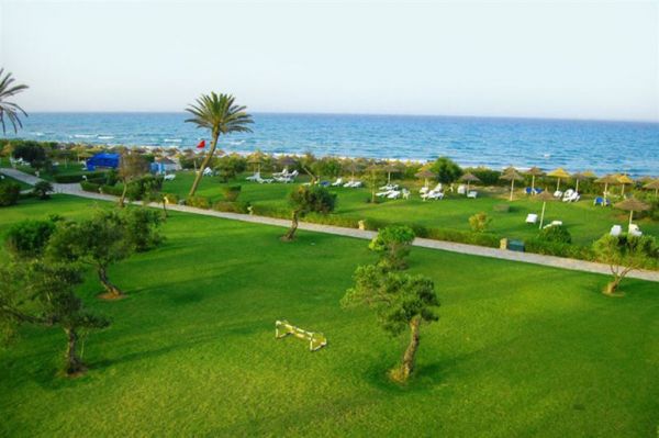 Golf activité animation piscine mahdia palace tunisie séjour loisirs entertainement plage mer voyage vacances hébergement réservation booking thalasso spa bien être relax ambiance familiale 